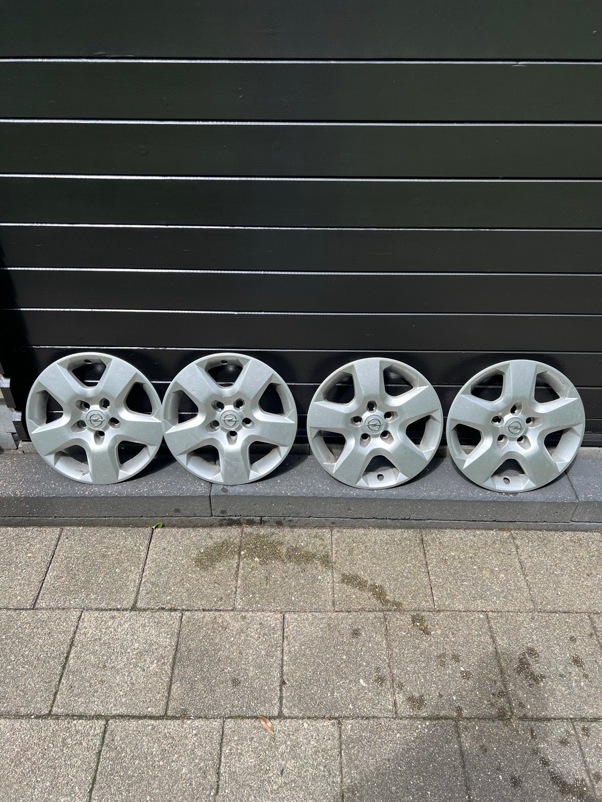 Opel wieldoppen 16inch (set), Ophalen of Verzenden, Gebruikt
