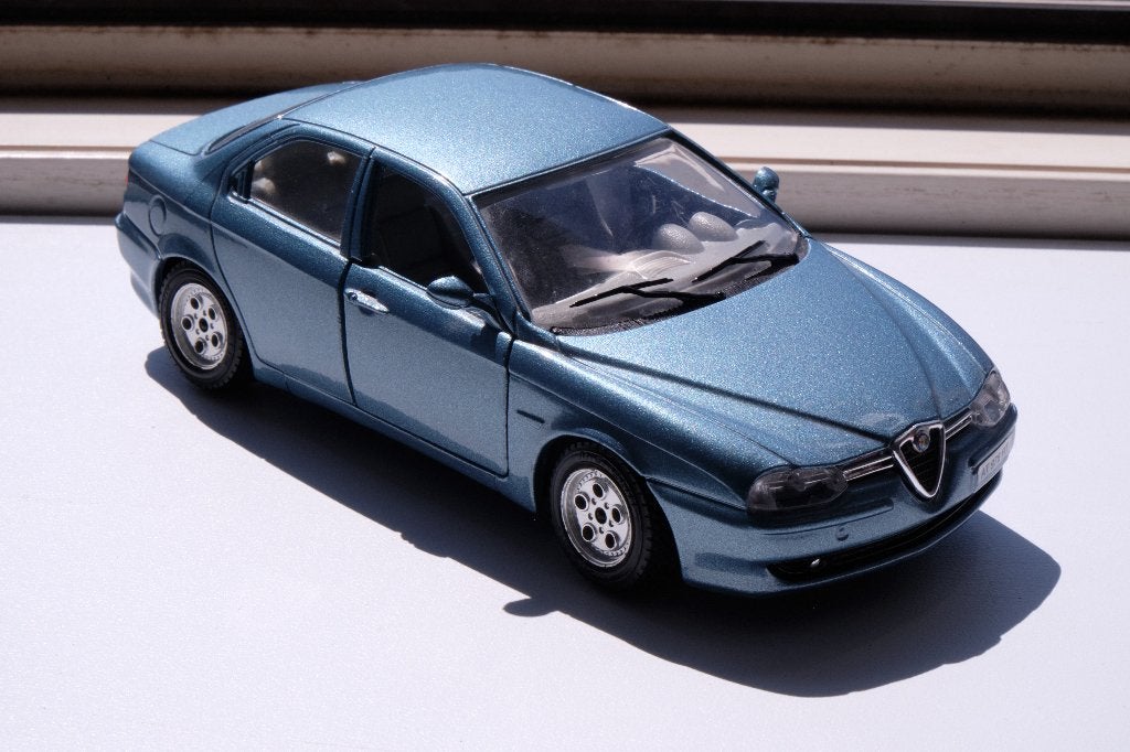 Alfa Romeo 156, 1:24, Ophalen of Verzenden, Zo goed als nieuw, Auto, Bburago
