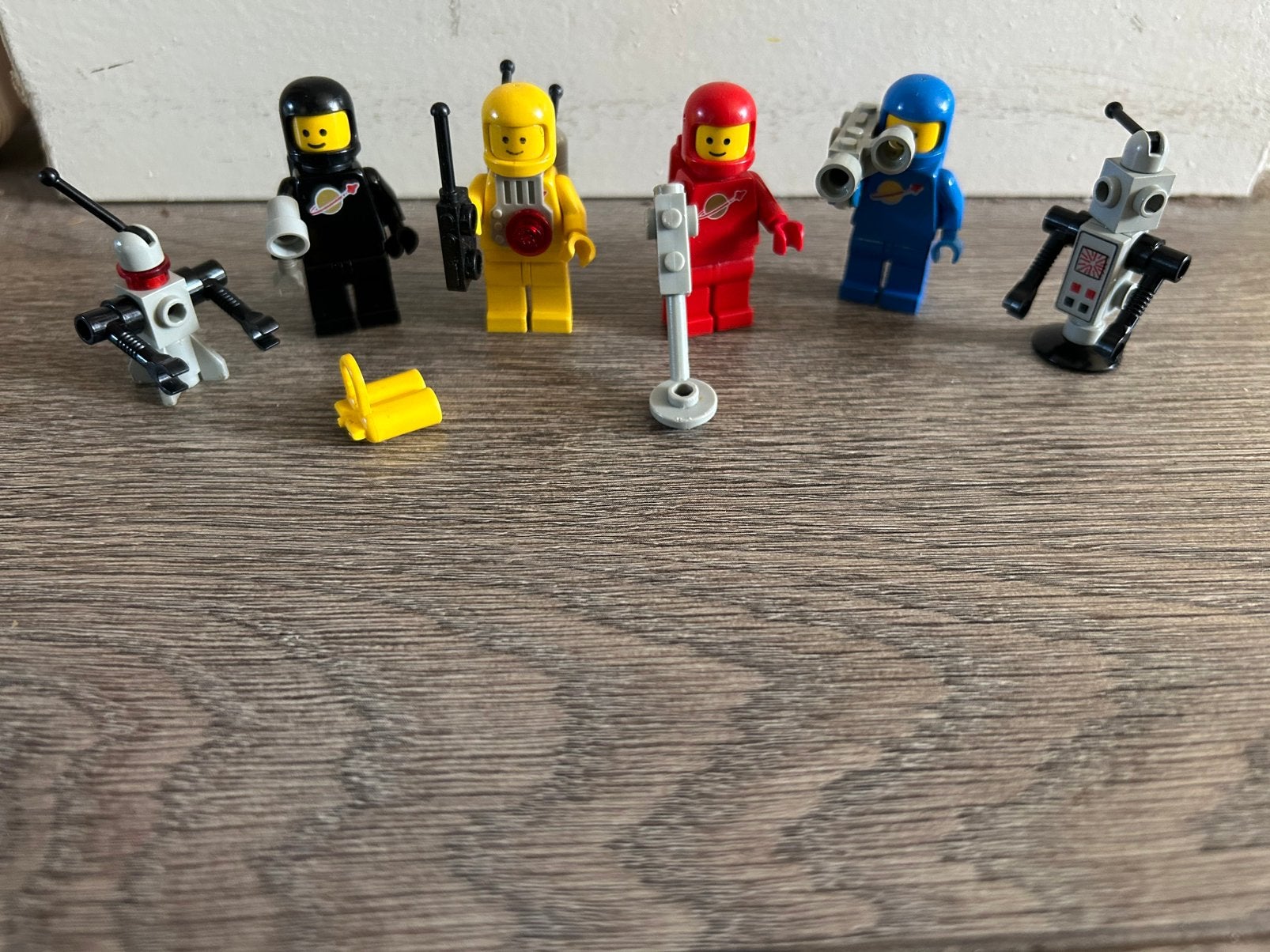 Lego Classic Space 6702 Minifigure Pack, Kinderen en Baby's, Speelgoed | Duplo en Lego, Lego, Ophalen of Verzenden, Zo goed als nieuw