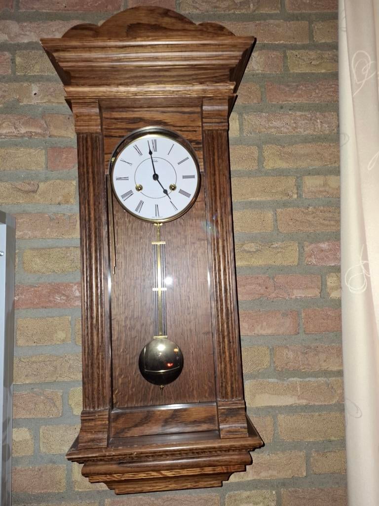 Mooie houten wandklok met slinger - Klassiek design, Ophalen