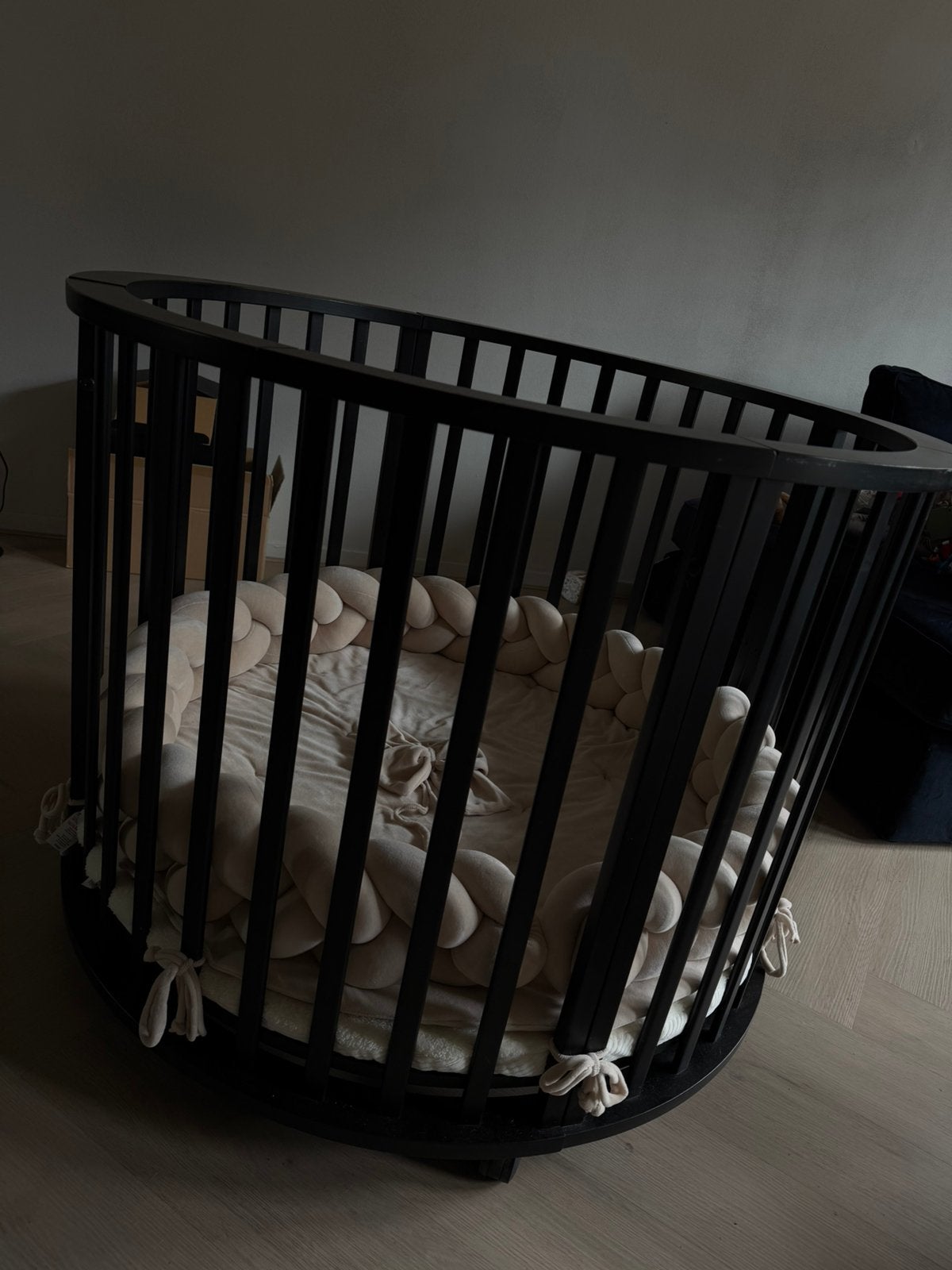Ronde box baby met xxl velvet speelnest, Ophalen, Zo goed als nieuw, Rond