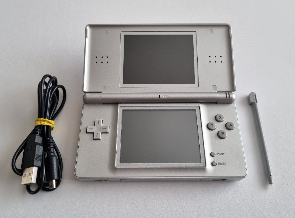 Nintendo DS Lite Console Zilver, Spelcomputers en Games, Spelcomputers | Nintendo DS, Gebruikt, DS Lite, Zilver, Ophalen of Verzenden