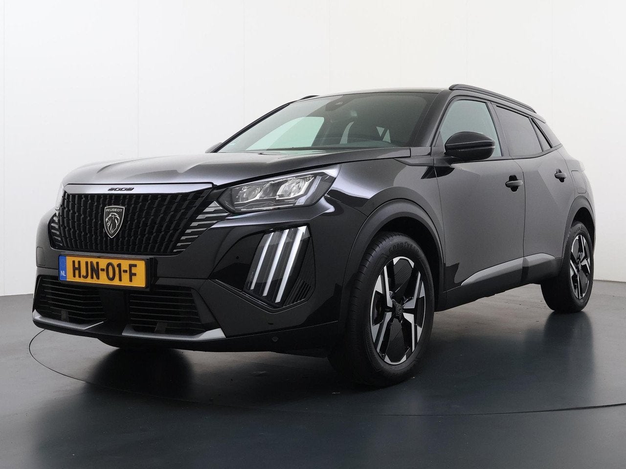 Peugeot 2008 SUV Allure 100pk | Navigatie | Automatische air, Gebruikt, 1199 cc, 102 pk, Bedrijf