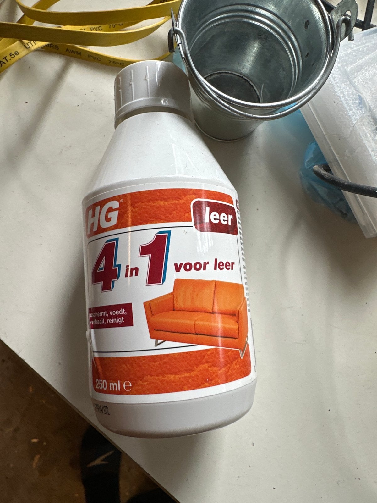 HG 4 in 1 voor leer - Ongeopend, Huis en Inrichting, Schoonmaakartikelen, Ophalen, Schoonmaakmiddel