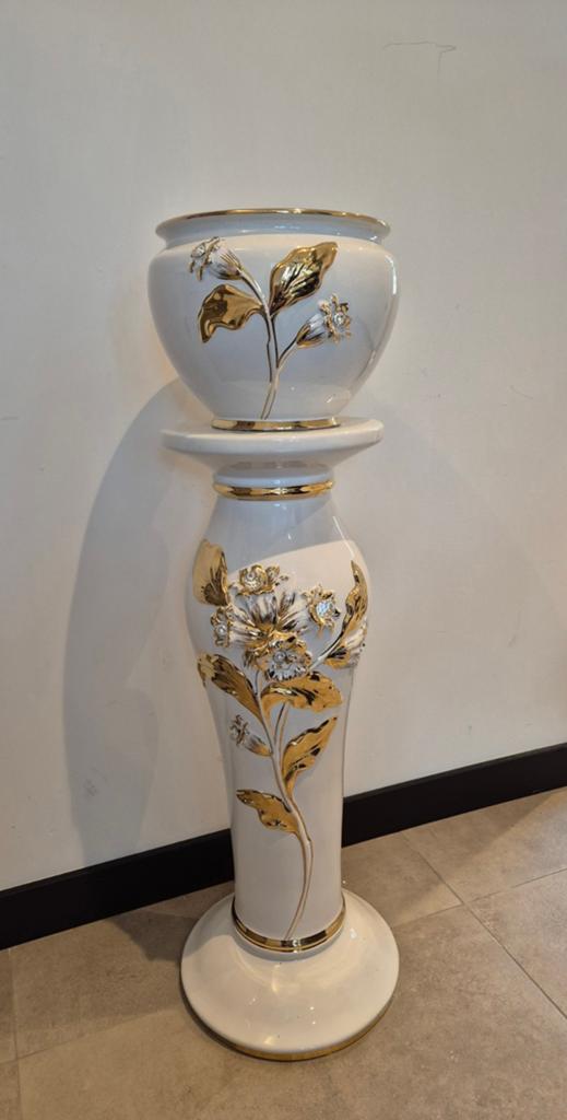 Decoratieve Vaas met Gouden Details en Plantenbak, Ophalen