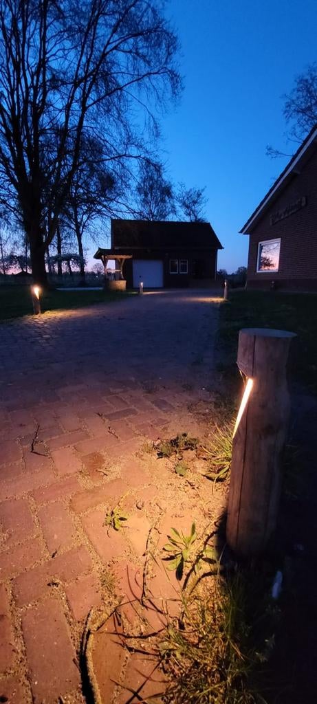 Maatwerk houten tuinverlichting, Tuin en Terras, Buitenverlichting, Verzenden, Minder dan 50 watt, Staande lamp, Info@houtentuinlamp.nl