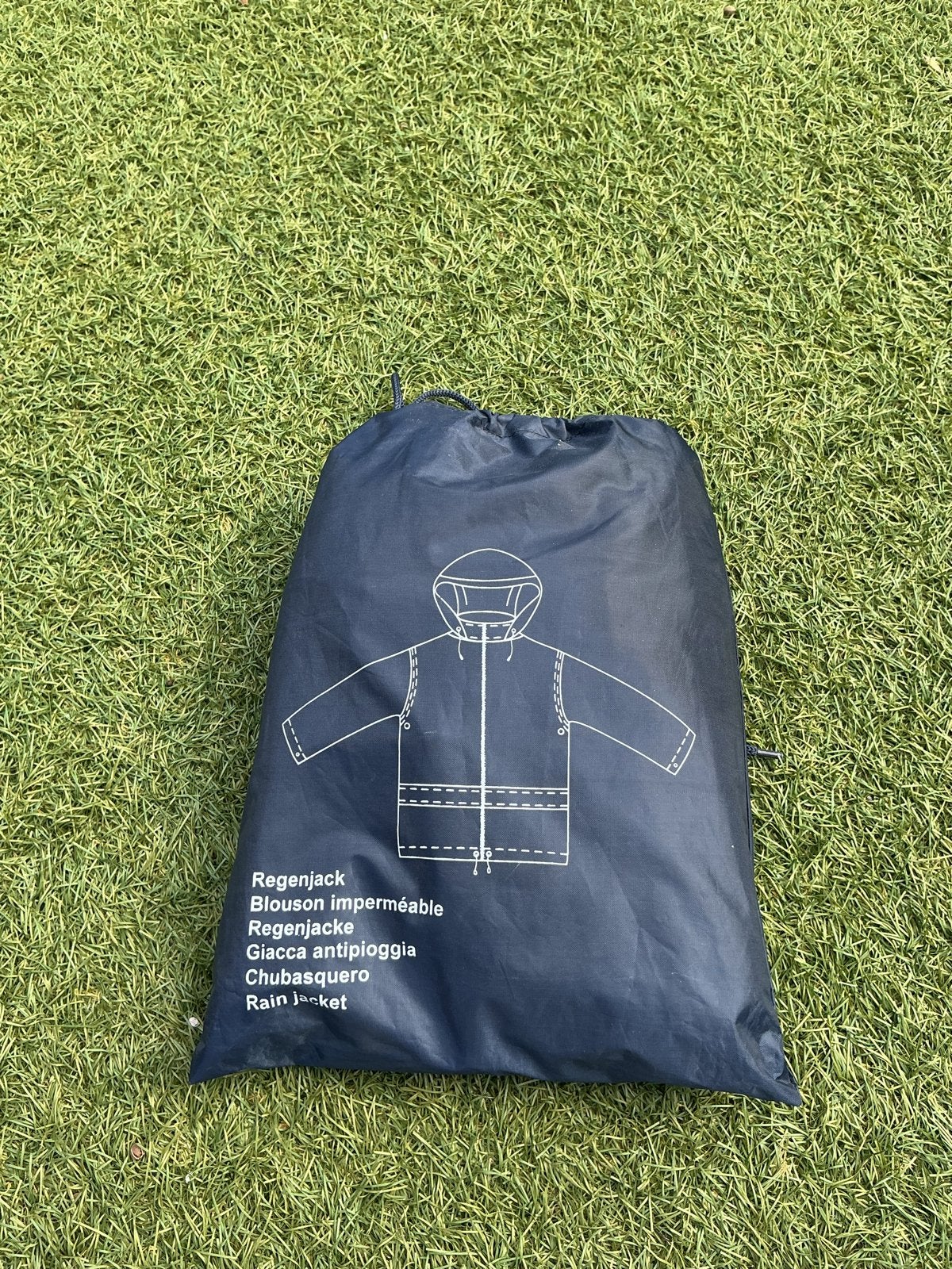 Nieuwe regenjas maat S, Kleding | Dames, Ophalen of Verzenden, Nieuw, Blauw