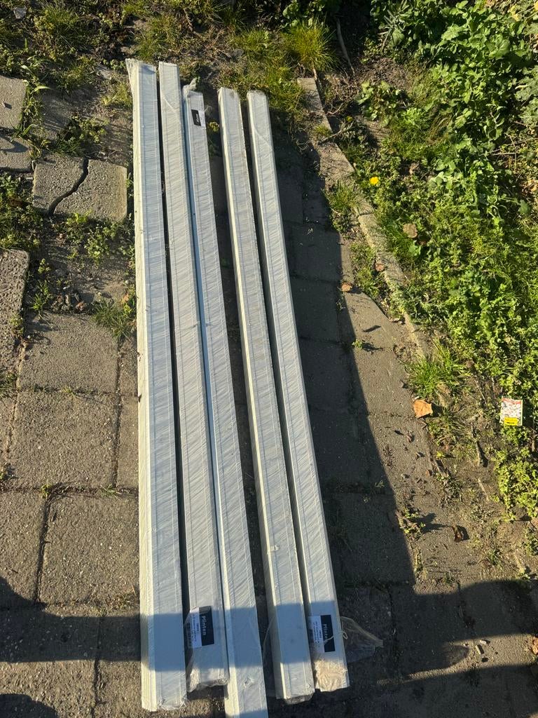 MDF Moderne plinten 90x15, Doe-het-zelf en Verbouw, Plinten en Afwerking, Nieuw, Ophalen of Verzenden, Mdf, 200 tot 250 cm