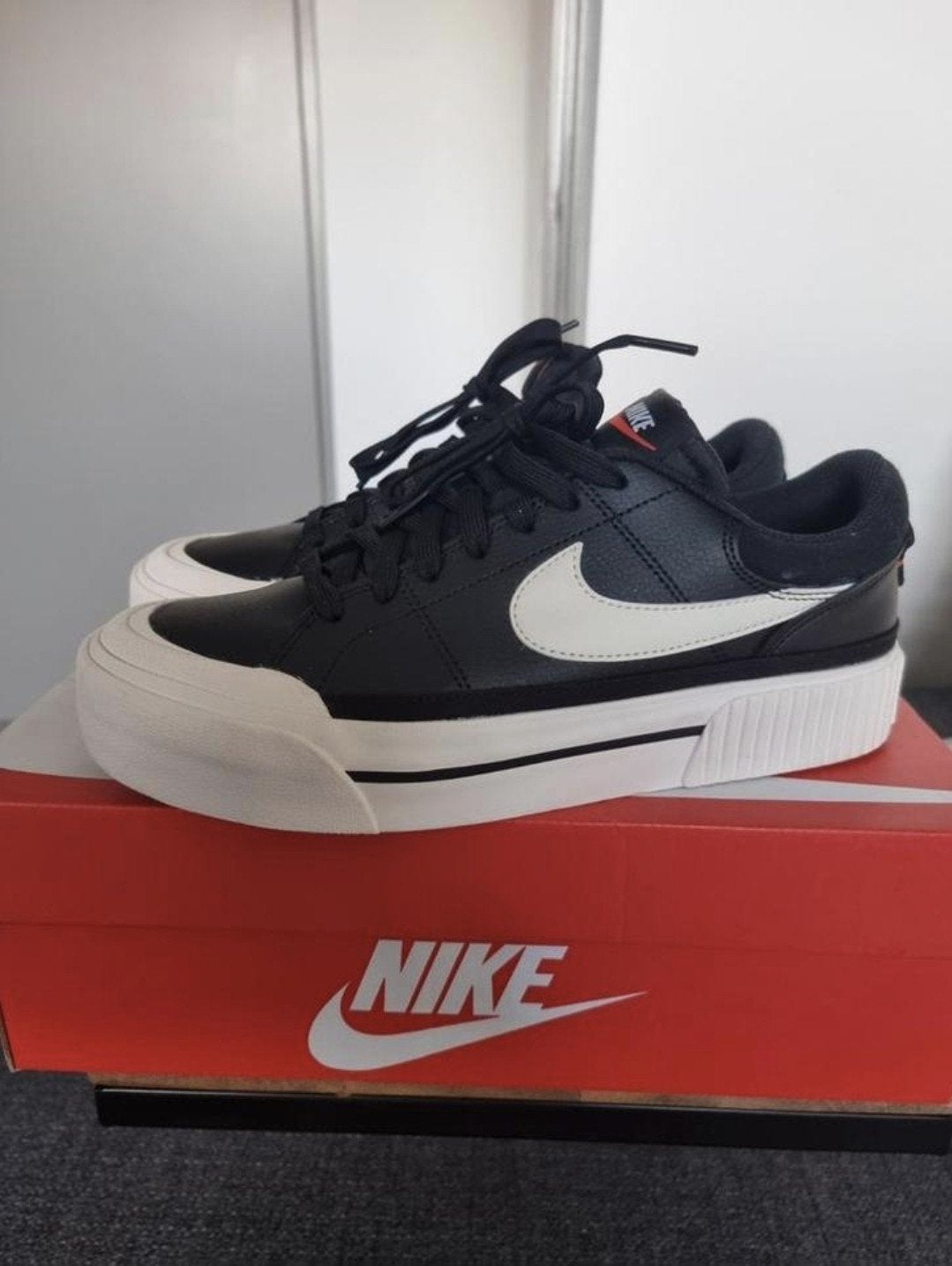 Wmns nike court legacy lift, Nike, Ophalen of Verzenden, Zo goed als nieuw, Maat 38/40 (M)