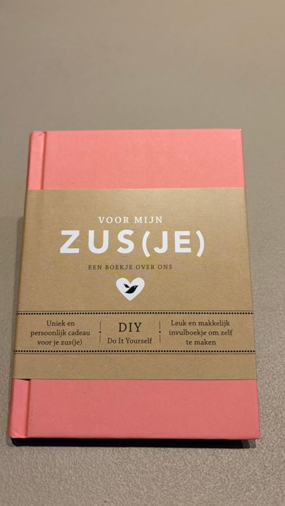 Invulboekje 'Voor mijn Zus(je)' - Uniek DIY Cadeau, Ophalen of Verzenden, Zo goed als nieuw, Mode algemeen, Elma van Vliet