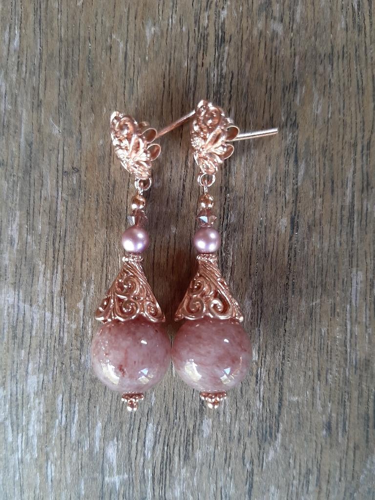 Oorbellen Karolina muscoviet-swarovski parel rosegold, Ophalen, Nieuw