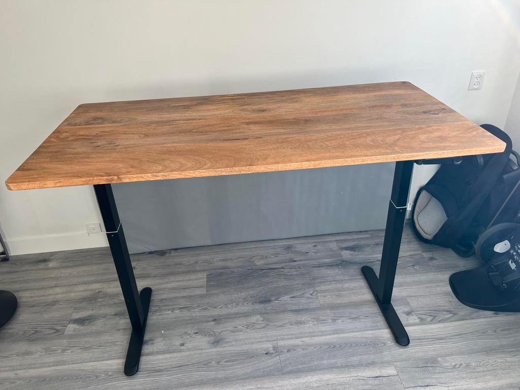 Zit sta bureau 160x80cm - Mango hout, Huis en Inrichting, Bureaus, Ophalen, Zo goed als nieuw