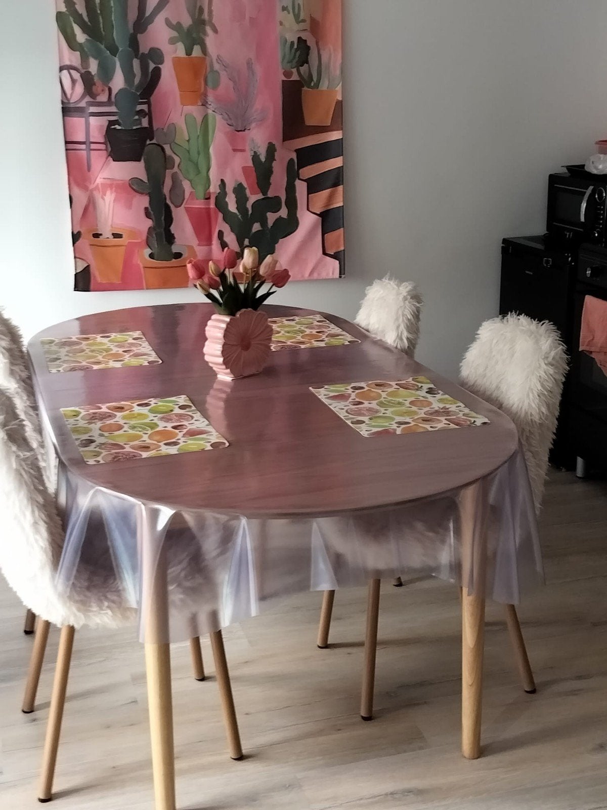 Foto 3 van eettafel met 4 stoelen - Zo goed als nieuw