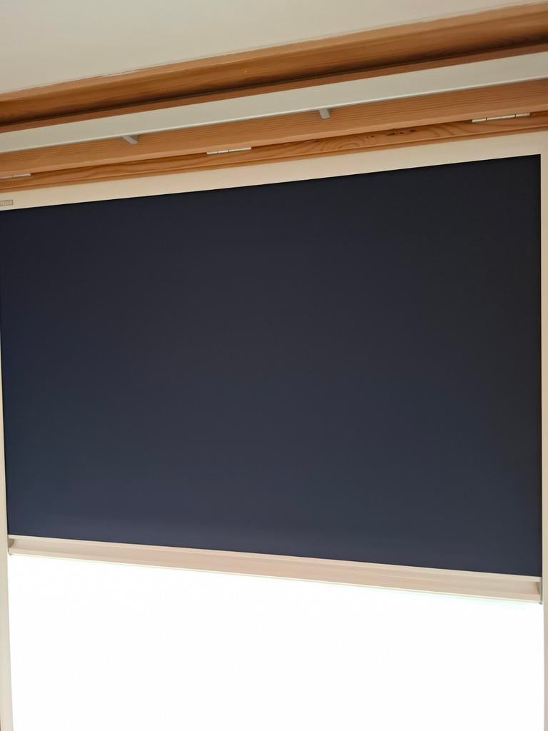 Velux gordijn verduisterend en plisse combi - defect -, Doe-het-zelf en Verbouw, Ophalen, Dakraam