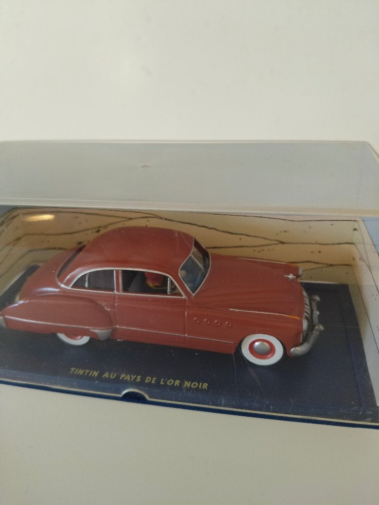 Schaalmodel 1:24 Kuifje Zwarte Goud Buick Sedan, Hobby en Vrije tijd, Modelauto's | 1:24, Ophalen, Gebruikt, Auto, Overige merken