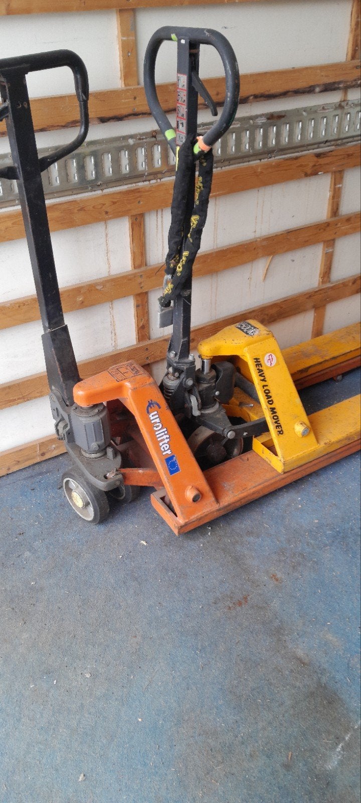 Pomp/pallet wagen 7 stuks een koop moeten nagelopen worden, 100 liter of meer, Ophalen, Gebruikt, Transportkar