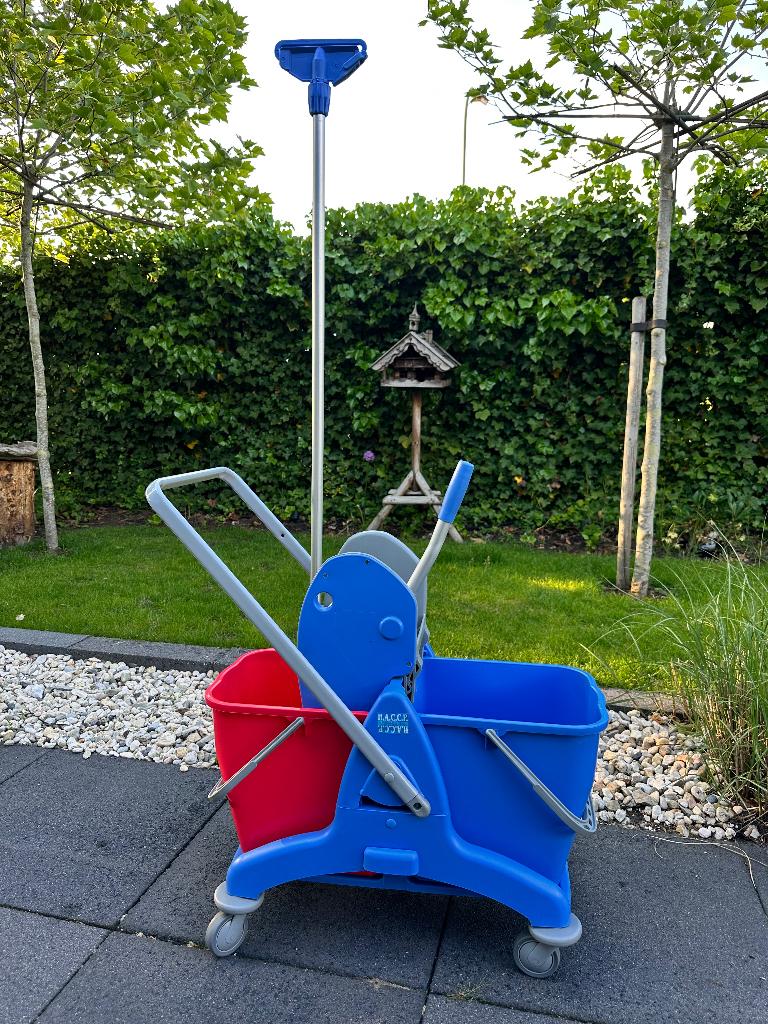 Mop emmer  2 X 25 l z.g.a.n. (nieuw € 180,- incl BTW), Ophalen, Dweilemmer, -bak, of -wagen