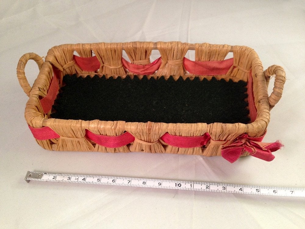 Antiek mandje met oortjes - rechthoekig raffia Duitsland, Ophalen of Verzenden, Zo goed als nieuw, Rechthoekig, Hout