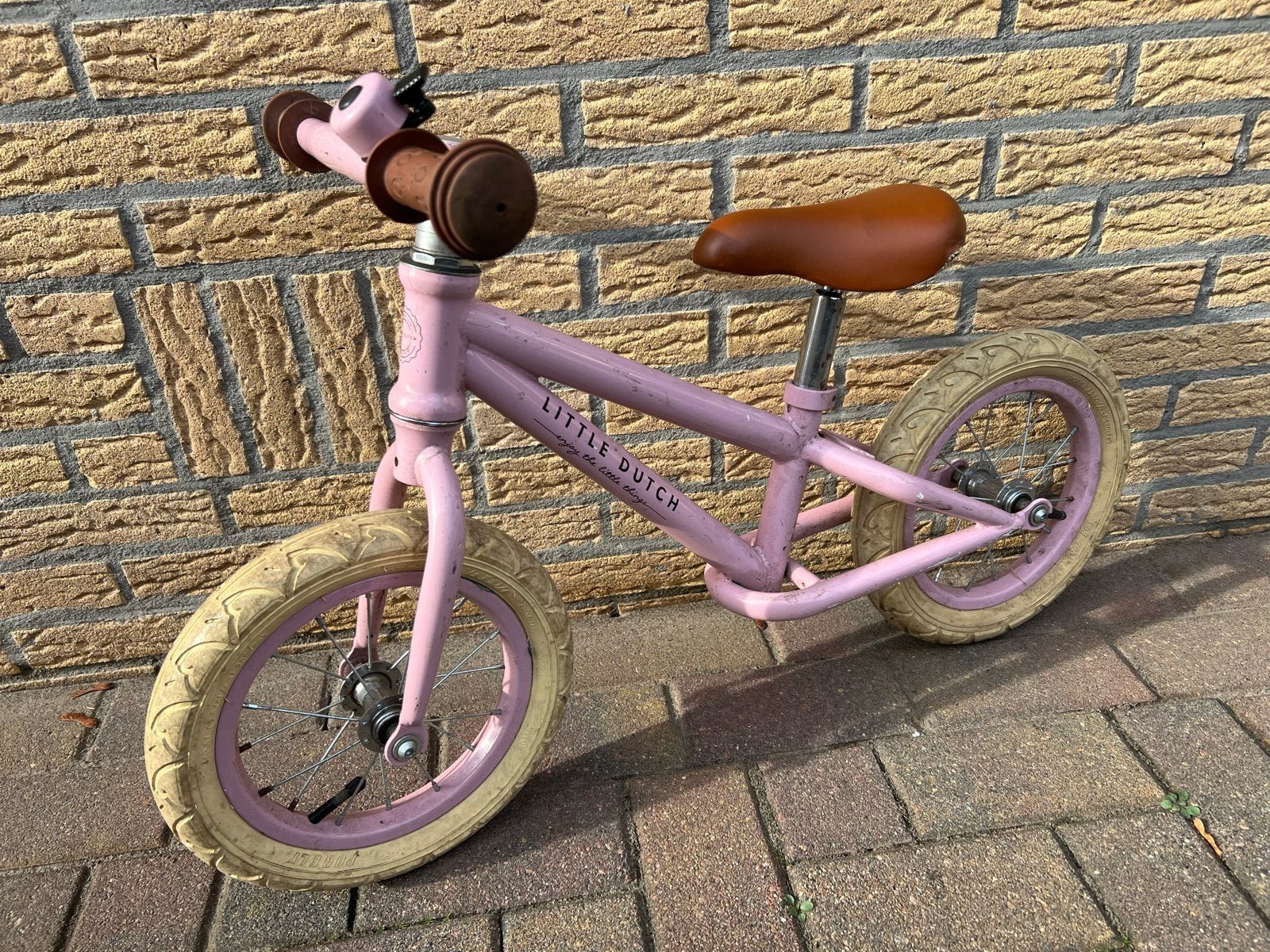 Little Dutch loopfiets roze, Fietsen en Brommers, Ophalen, Gebruikt, 16 tot 20 inch