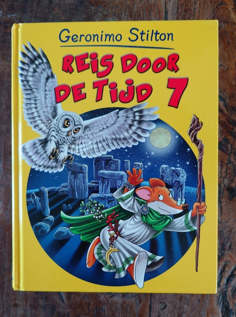 Geronimo Stilton Reis door de Tijd 7, als nieuw, Boeken, Ophalen of Verzenden, Zo goed als nieuw, Onbekend, Non-fictie