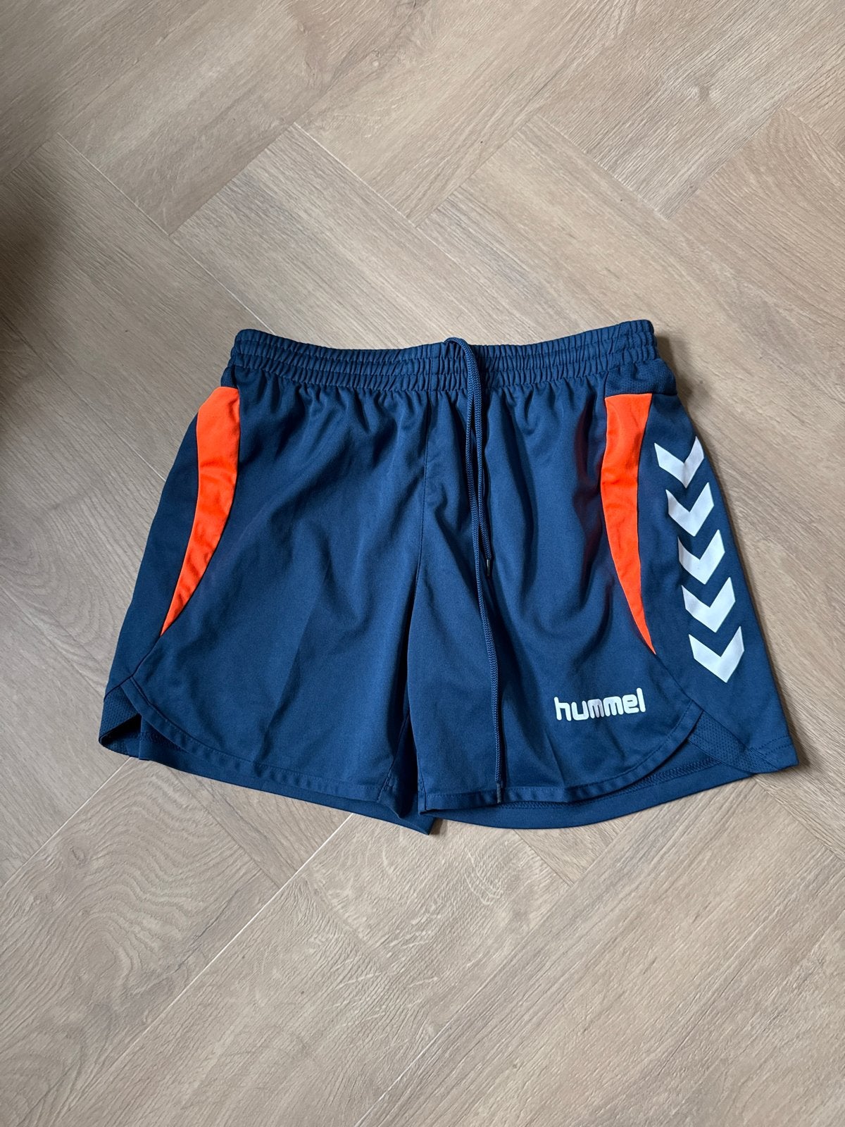 Hummel sportbroekje maat M - Nieuwstaat, Maat 38/40 (M), Blauw, Overige typen, Ophalen of Verzenden