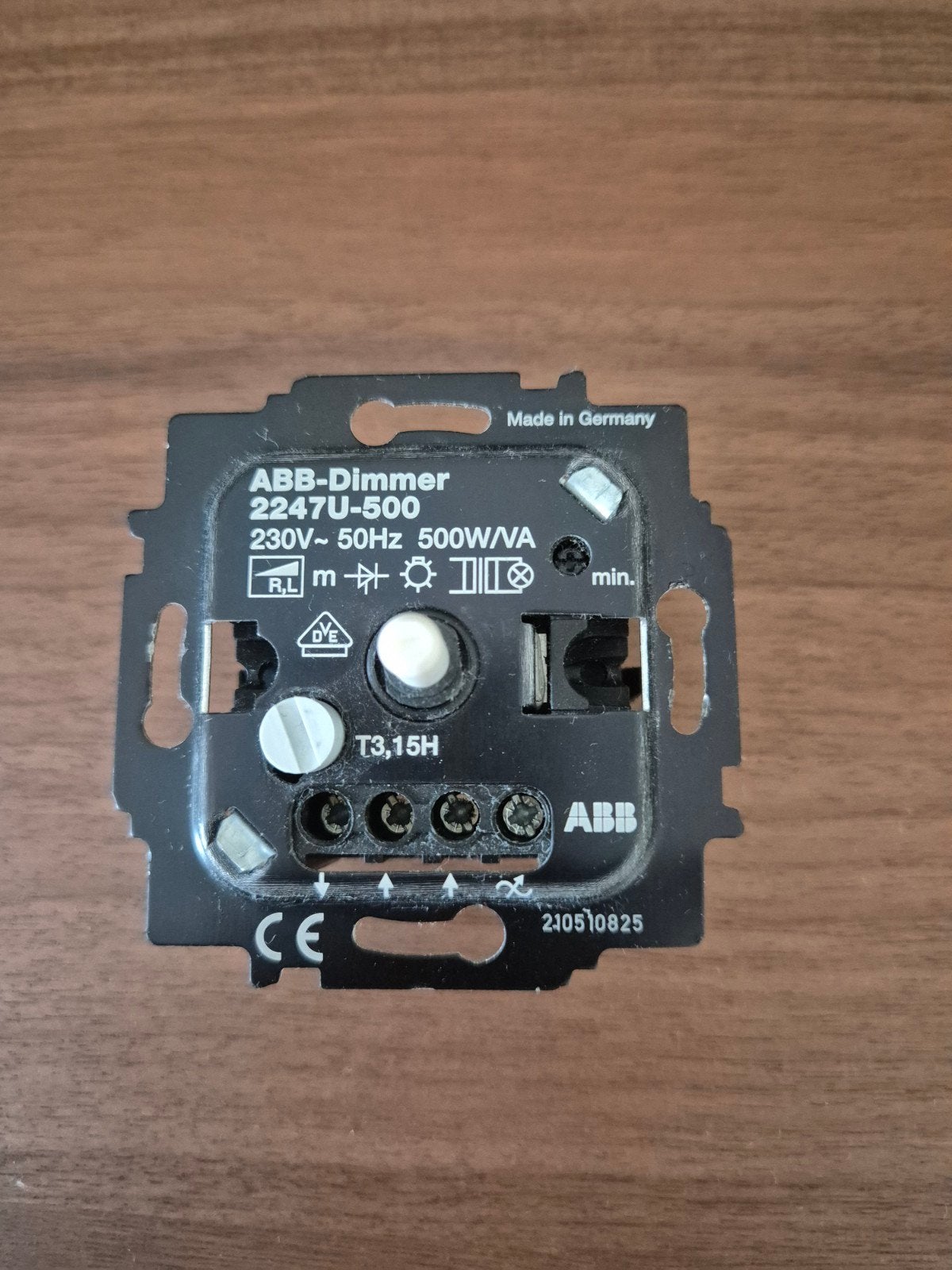 Busch-Jaeger ABB-Dimmer 2247U-500 (230V 50Hz 500W/VA), Ophalen of Verzenden, Zo goed als nieuw