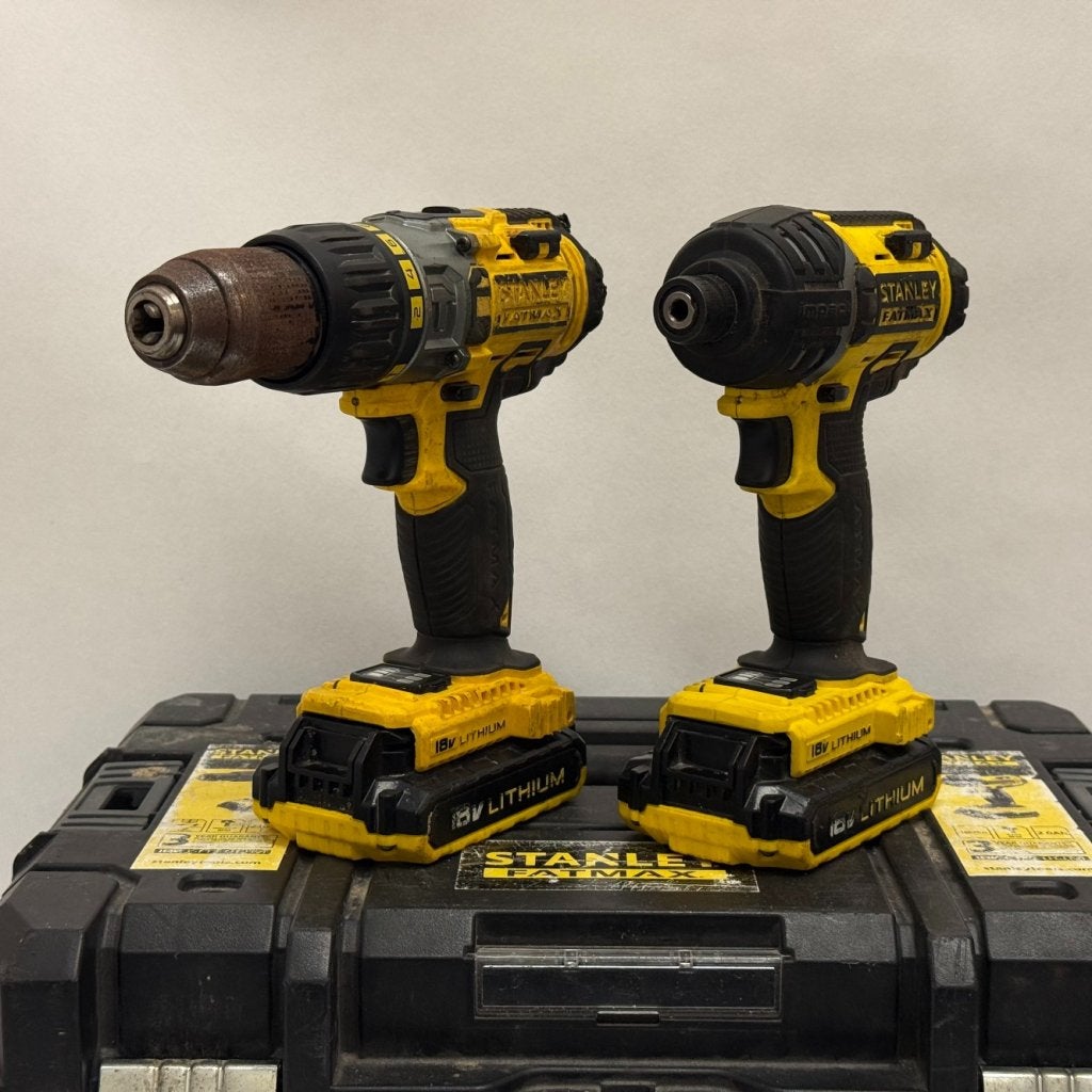 Stanley Fatmax FMC645 + Fatmax FMC625 + Lader, Stanley, Zo goed als nieuw, Support@stanley.com, 1000 Stanley Drive, New Britain, 
CT 06053
USA