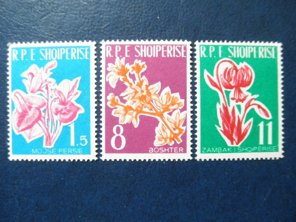 Postzegels Albanië 1961 bloemen - cat.w. € 18,00 (*)., Ophalen of Verzenden, Overige landen