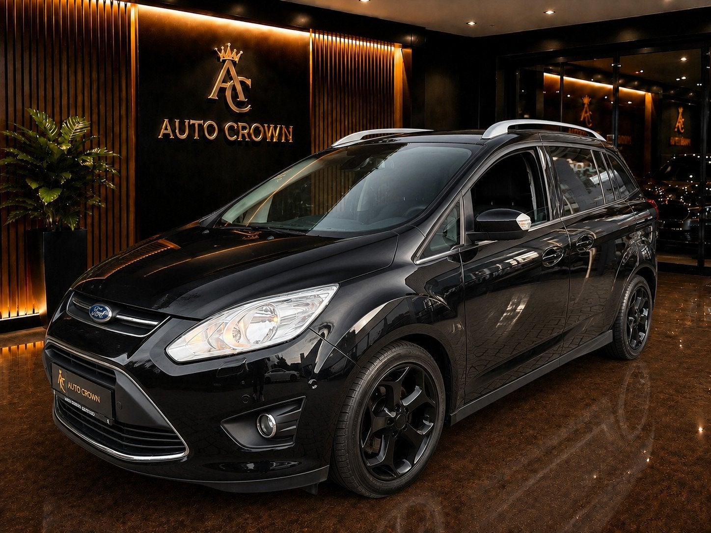 Ford Grand C-Max 1.0 Edition Plus trekhaak + park. sensoren!, Auto's, Voorwielaandrijving, 125 pk, Zwart, Handgeschakeld