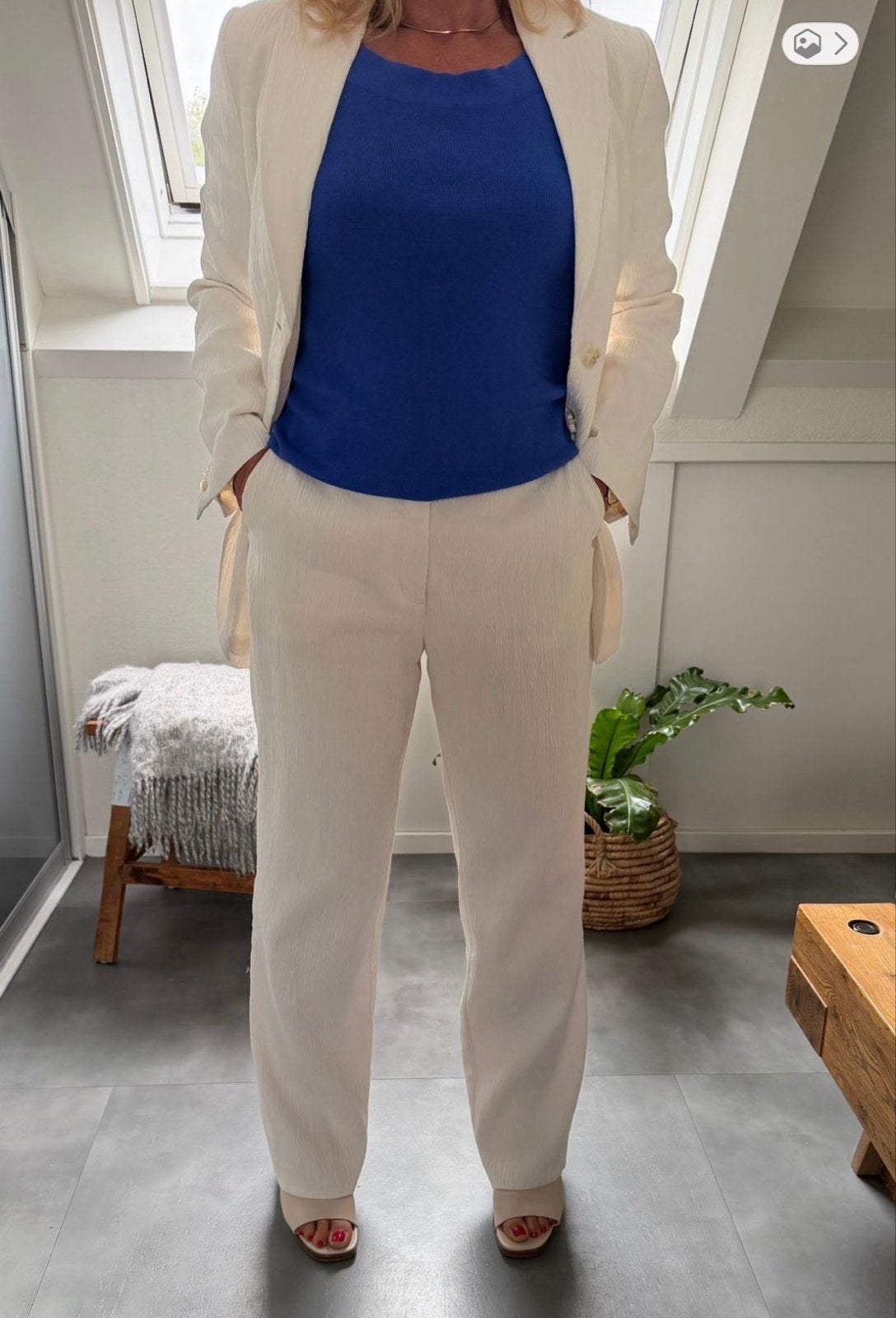 Gustav Crèmekleurig Pak - Jasje en Broek, Maat 38/40 (M), Kostuum of Pak, Beige, Ophalen of Verzenden