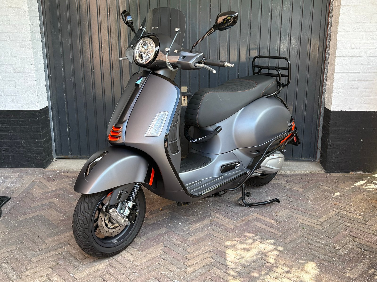 Vespa 310 GTS Supersport met accessoires en nog 2 jaar gar!, Ophalen, Overige modellen, 310 cc, Zo goed als nieuw