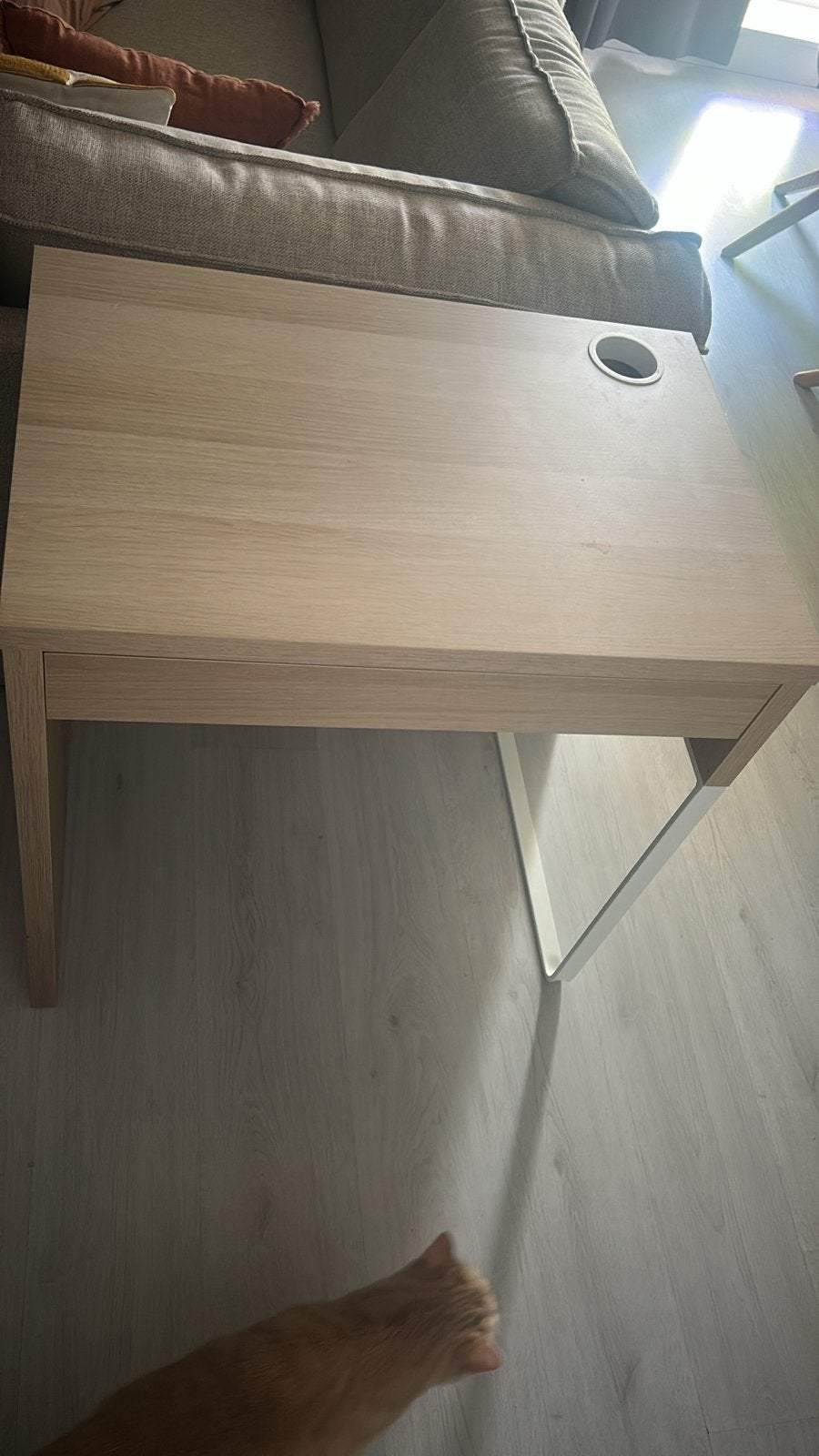 IKEA MICKE Bureau wit gelazuurd eikeneffect 73x50 cm, Gebruikt, Ophalen of Verzenden, IKEA, Computerbureau