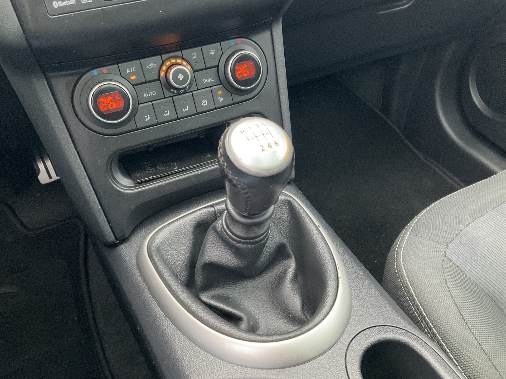 Foto 18 van Nissan QASHQAI 1.5 dCi Connect Edition Trekhaak Pano Camera