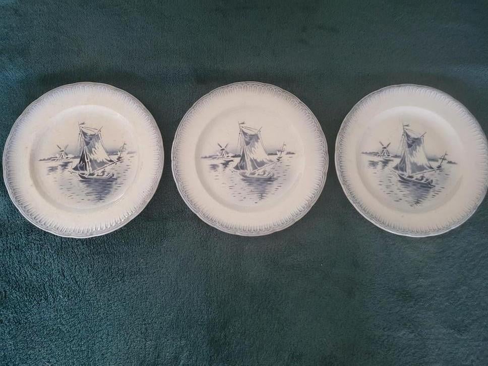 3 Franse Borden met Boot en Molen, Ophalen