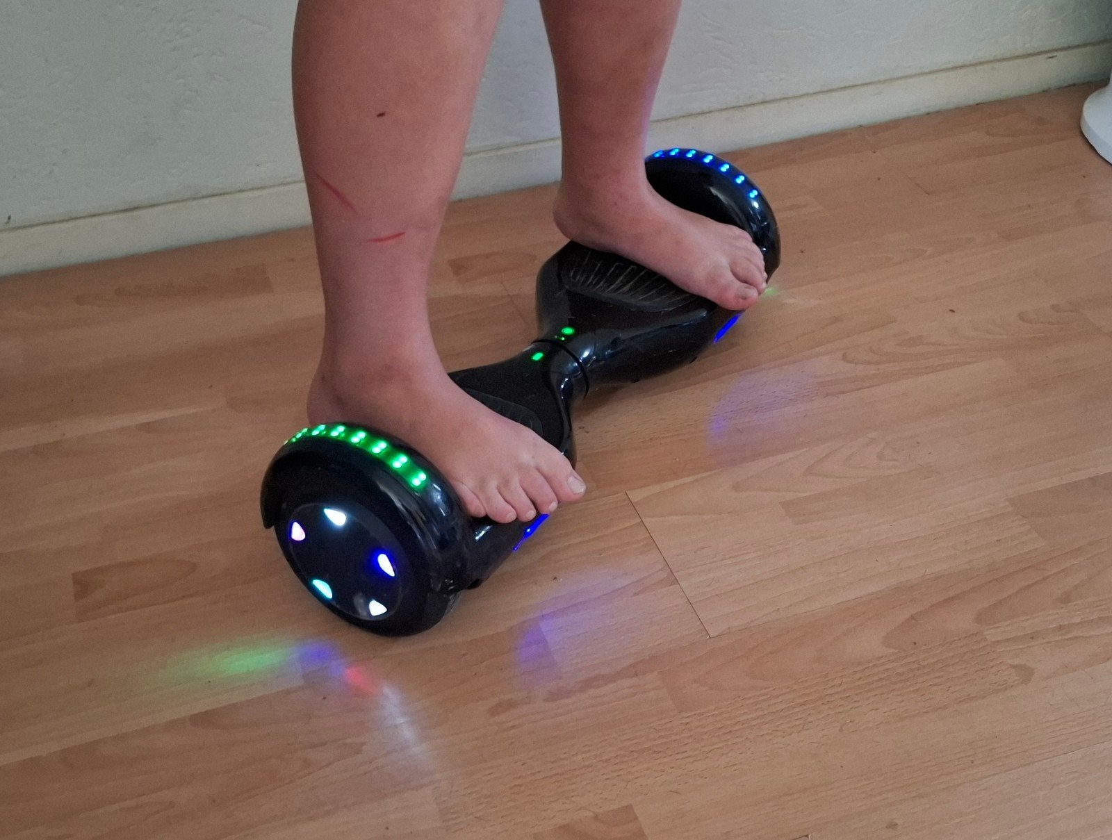 Hoverboard met nieuwe accu en oplader, Ophalen, Gebruikt, Elektrische step (E-scooter)