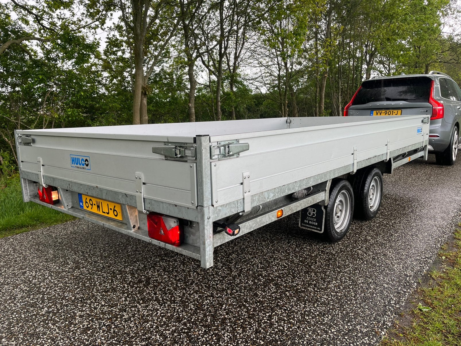 Hulco Medax-2 Plateauwagen ZGAN 3000KG 405X203 BJ 08-2024, Ophalen of Verzenden, Zo goed als nieuw