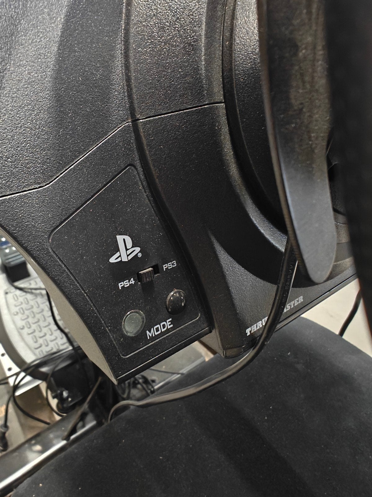 Thrustmaster  racestuur met Playseat, Spelcomputers en Games, Spelcomputers | Sony PlayStation Consoles | Accessoires, Ophalen