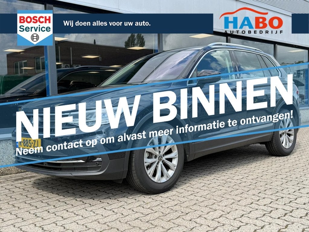 Volkswagen Tiguan 1.5 TSI LIFE BUSINESS 130PK ECC/ADAPTIVE.C, Auto's, 4 cilinders, Alcantara, Zwart, Origineel Nederlands