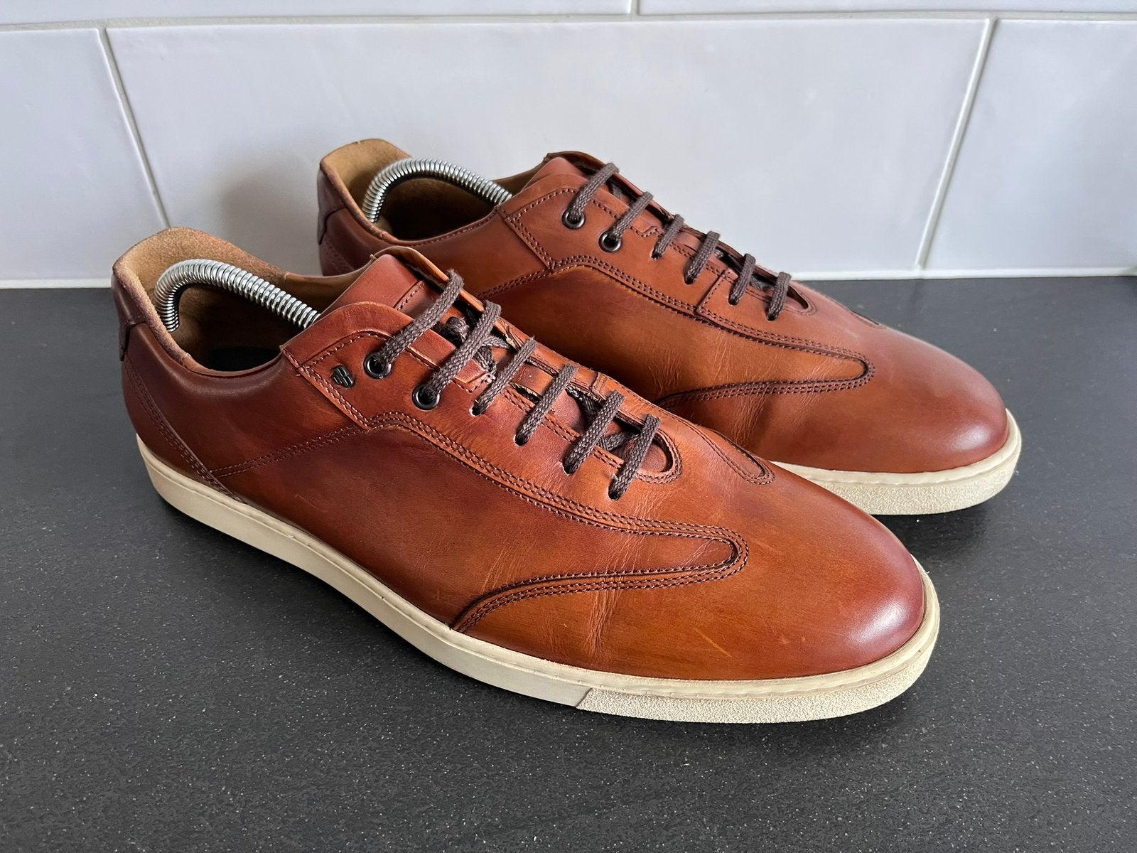 Van Bommel sneakers maat 9.5 / 43.5 H weinig gedragen, Van Bommel, Bruin, Van Bommel, Ophalen of Verzenden