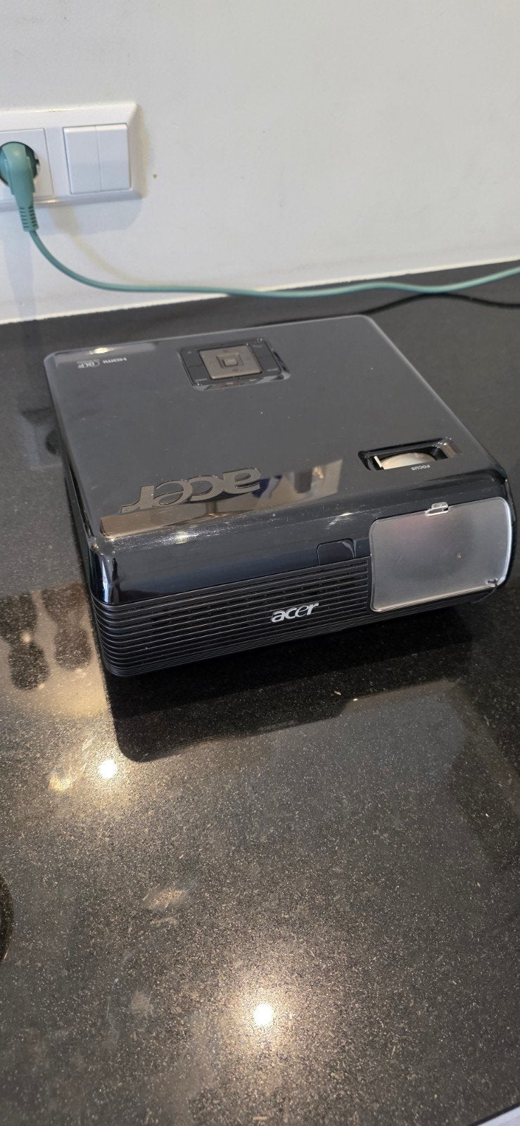 Acer beamer met kabels - zo goed als nieuw, Ophalen, Zo goed als nieuw, DLP, Acer