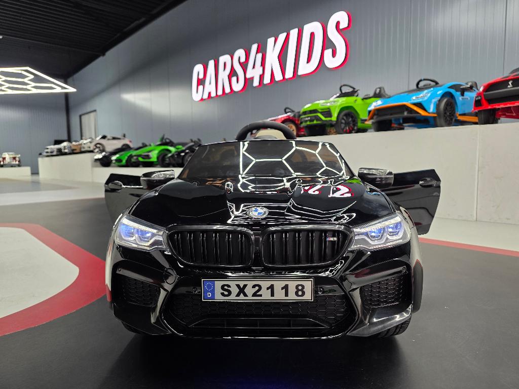 Kinderauto BMW M5 - 24 volt - verstelbare zitting - met RC, Kinderen en Baby's, Speelgoed | Buiten | Accuvoertuigen, Ophalen of Verzenden