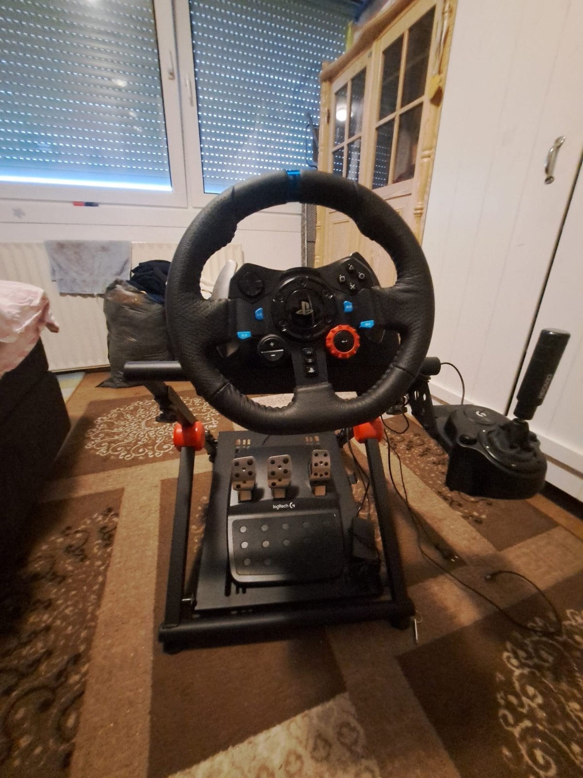 Logitech G29 racestuur met pedalen, shifter en Playseat, Ophalen, Overige merken, Zo goed als nieuw