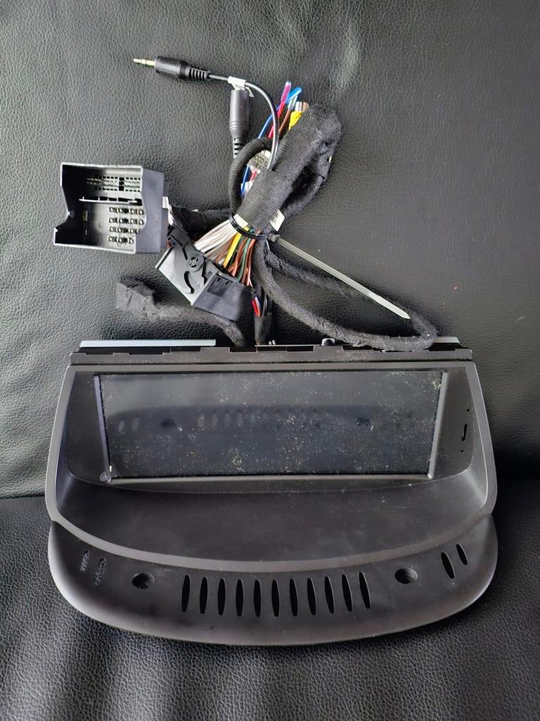 Multimedia voor bmw 3 (E90 E91 E92 E93) en 5 (E60 E61) serie, Auto diversen, Autoradio's, Ophalen, Zo goed als nieuw