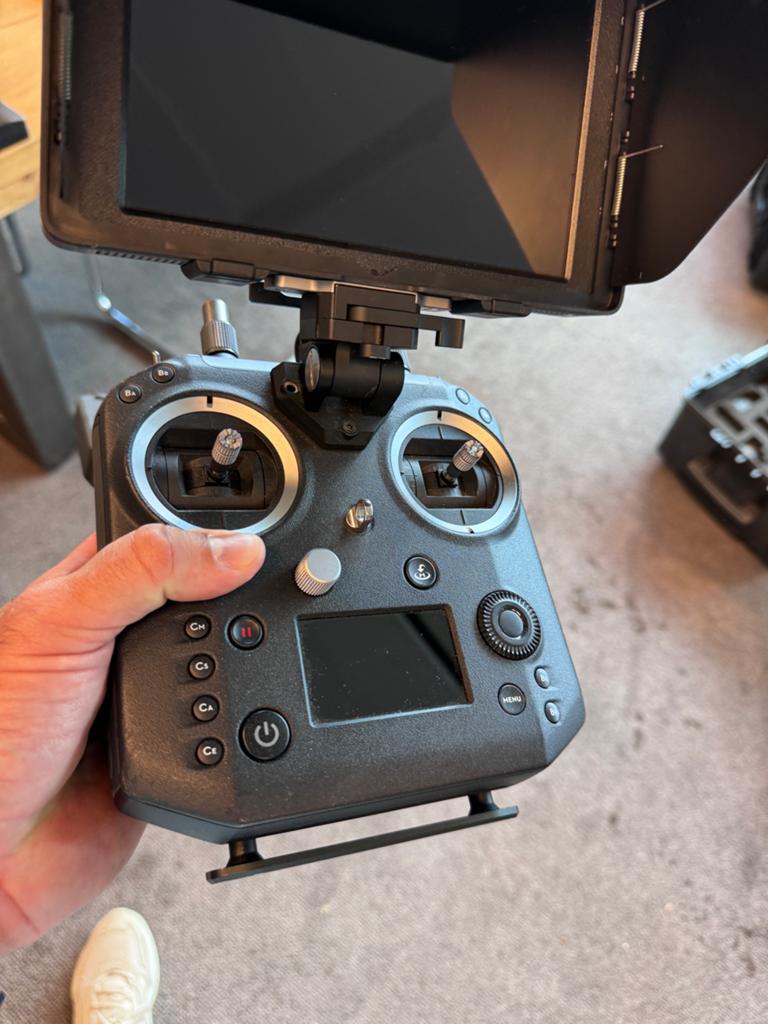 DJI Cendence Controller + CrystalSky 7,85" + Patch Antenne, Ophalen of Verzenden, Zo goed als nieuw