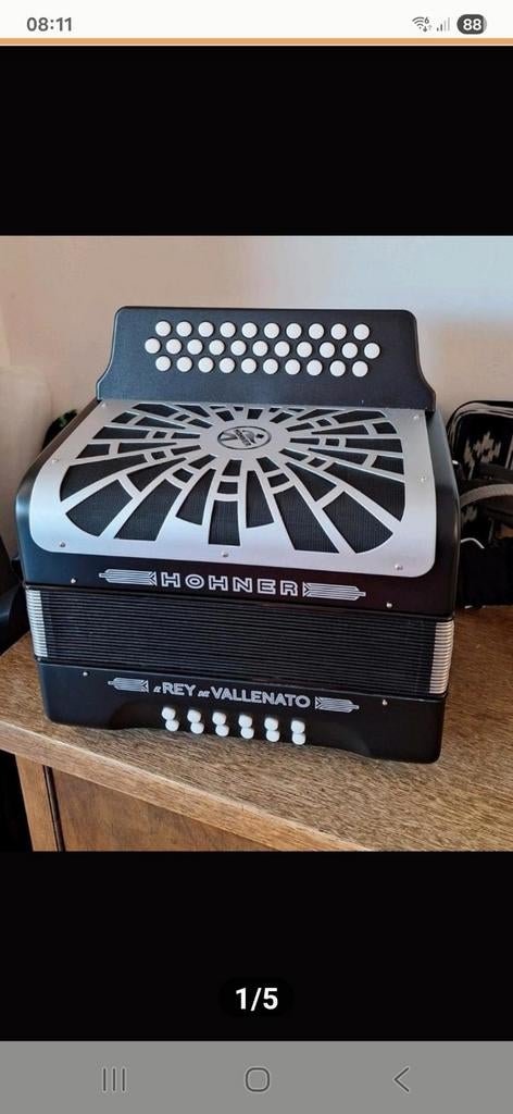 Hohner accordeon - El Rey del Vallenato - Zo goed als nieuw, Muziek en Instrumenten, Accordeons, Ophalen, Met riemen, Overige formaten
