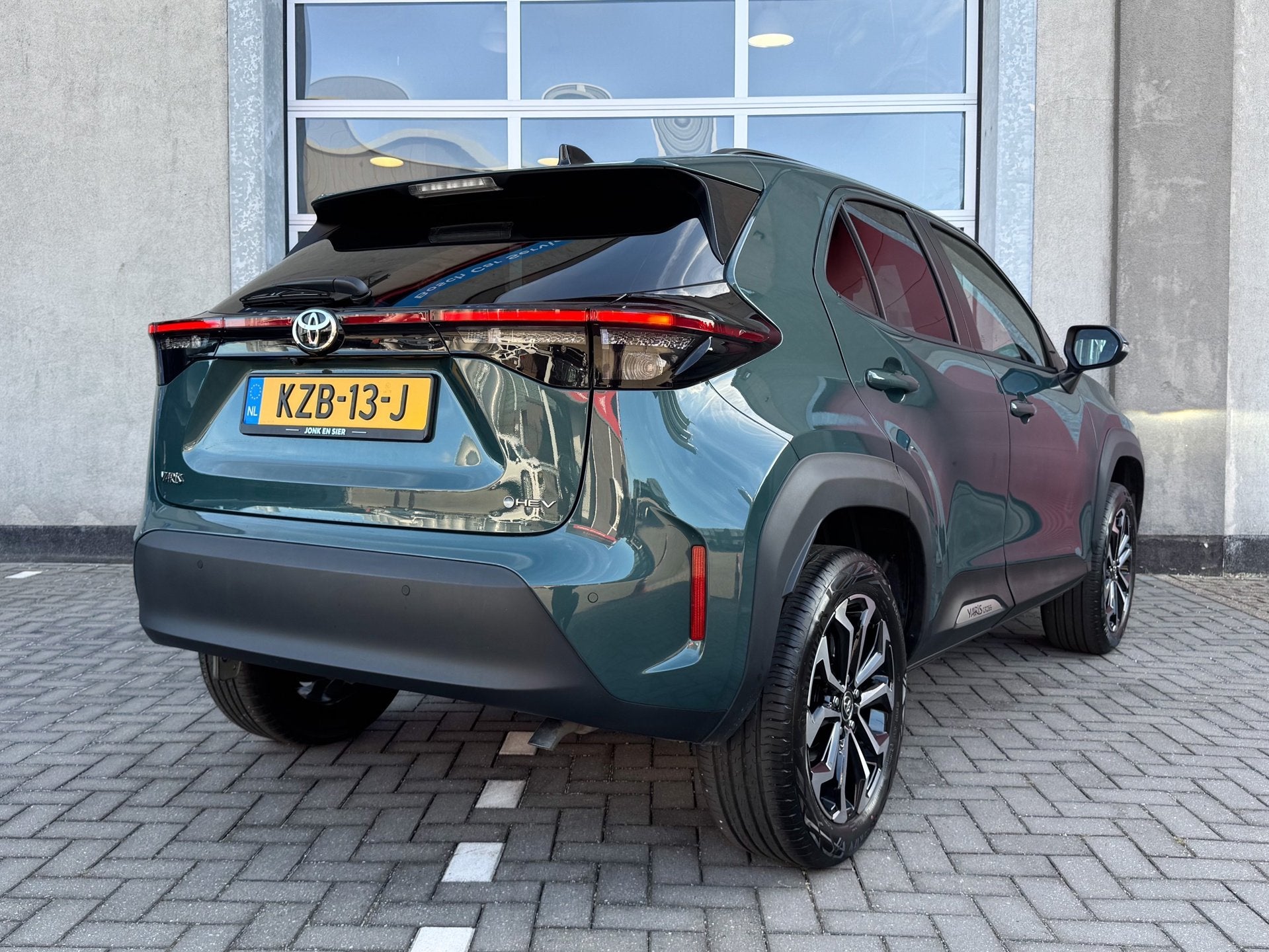 Toyota Yaris Cross 1.5 Hybrid 115 Dynamic Comfort Pack|Apple, Stof, Gebruikt, 116 pk, 23 km/l
