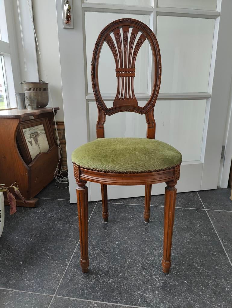 Antieke stoel met groene bekleding, Ophalen of Verzenden