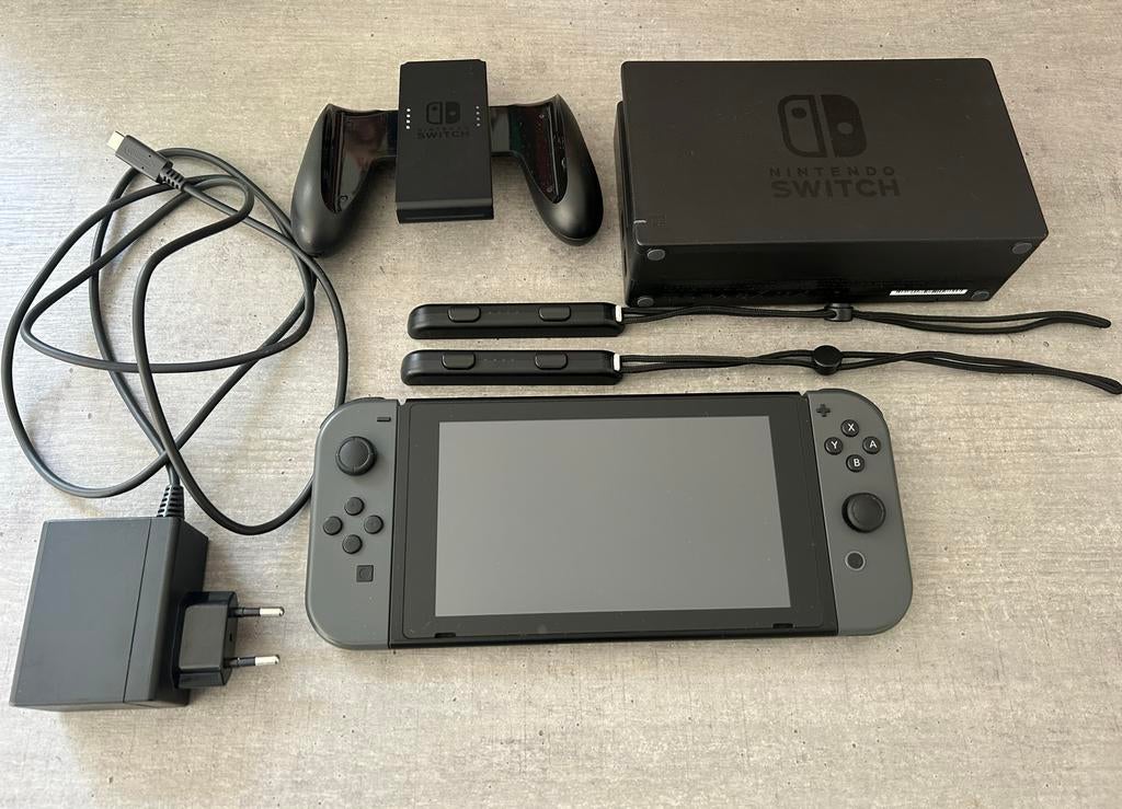 Nintendo Switch Grijs/Zwart - Complete Set, Ophalen of Verzenden, Gebruikt, Met 2 controllers, Switch Original