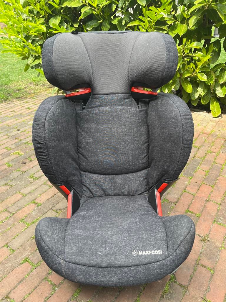 Maxi-Cosi RodiFix autostoel - Veilig en comfortabel, Autogordel of Isofix, Gebruikt, 15 t/m 36 kg, Verstelbare rugleuning