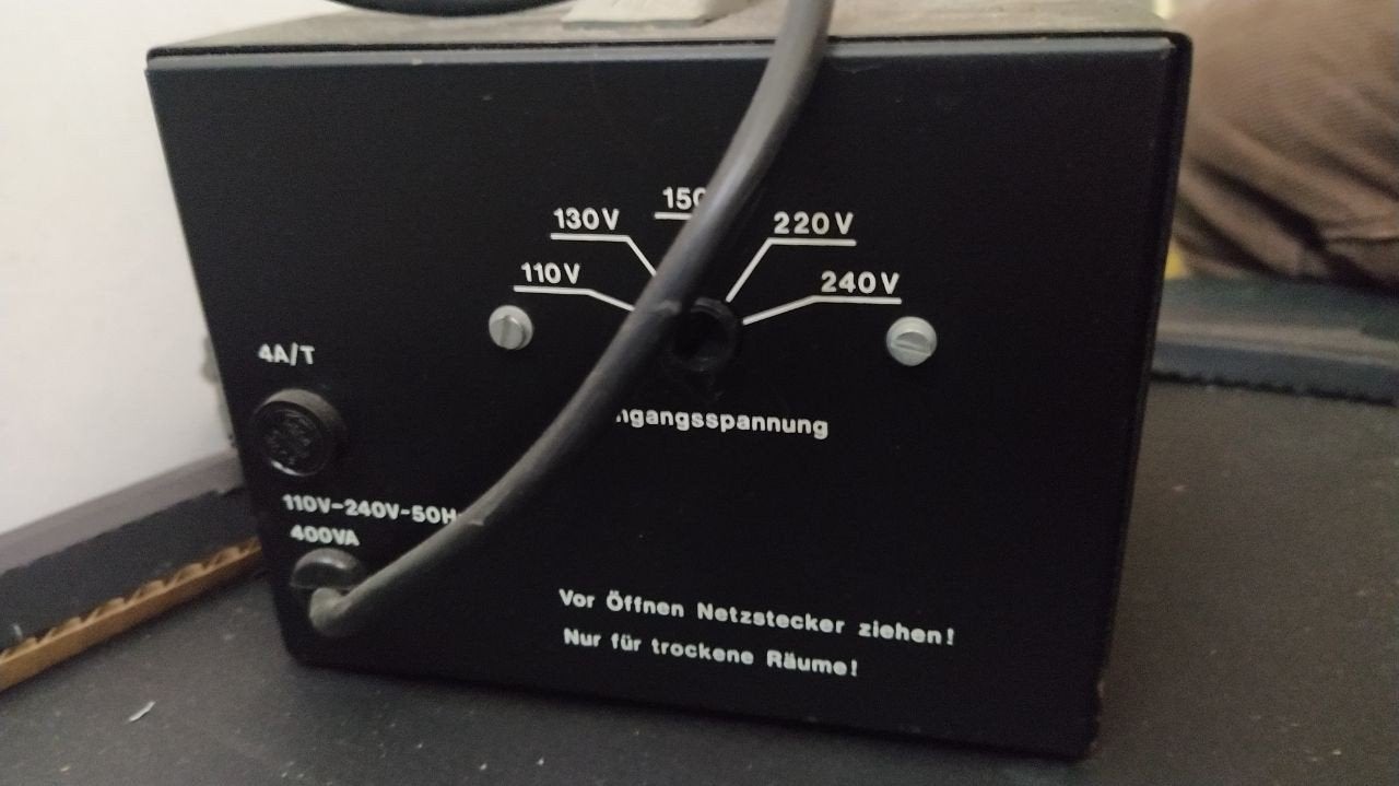 Voltcraft VST 400VA Transformator - 110V-240V, Ophalen of Verzenden, Gebruikt, Overige merken, Omvormer